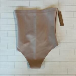 NWT SKIMS Body Zoned High-Waisted Thong - Clay - L